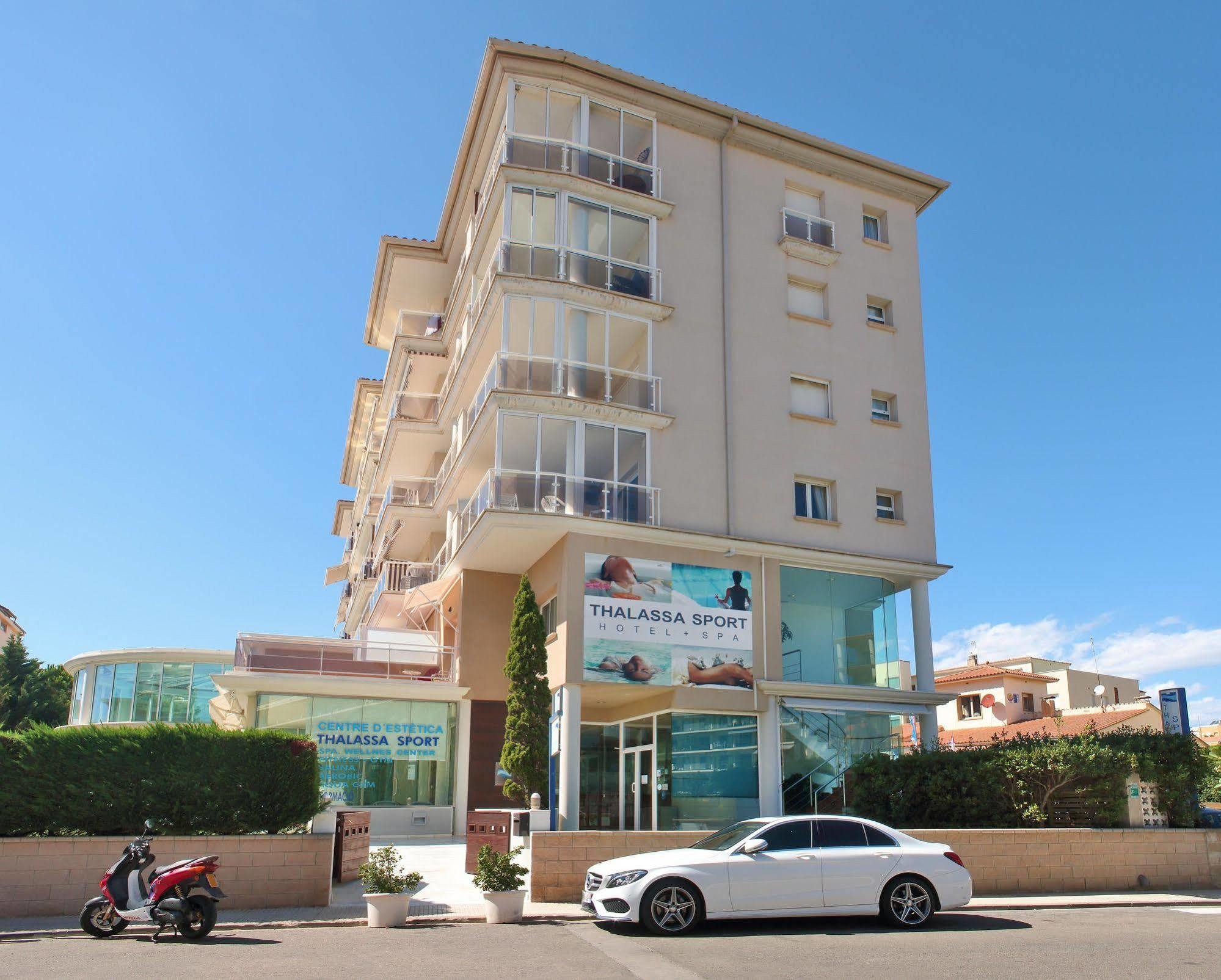 Hotel & Apartaments Thalassa Sport & Spa Roses Kültér fotó